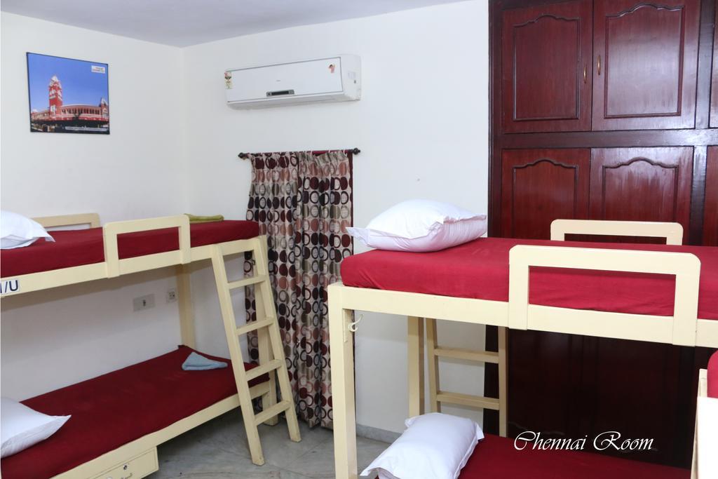 Elements Hostel Chennai Room photo